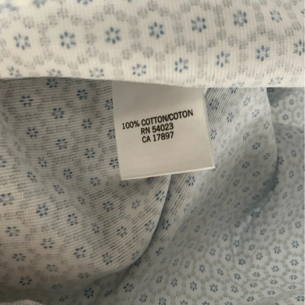 NWOT Vintage style Banana Republic Mens shirt - Picture 4 of 4